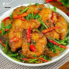 ปลาช่อนผัดขึ้นฉ่าย