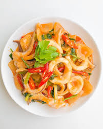 ปลาหมึกผัดไข่เค็ม